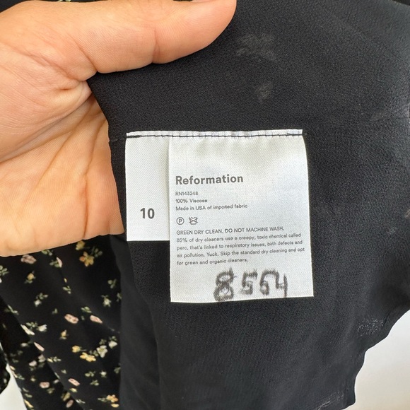 ⛔️SOLD⛔️Reformation Vivianne Black Floral Cut Out Long Sleeve Mini Dress Size 10 - Picture 7 of 9